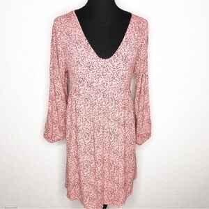 Nines by Hatch pink red black floral v neck dress size Medium